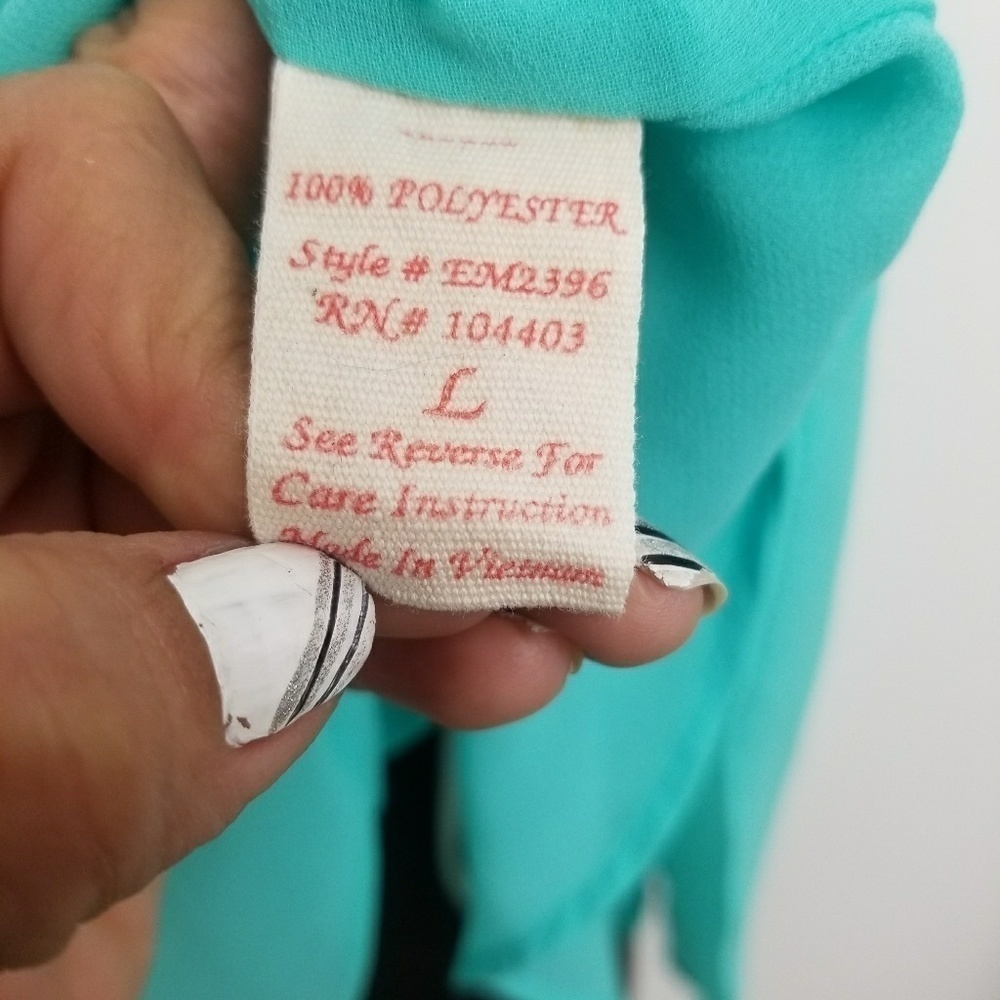 E&M WOMAN TANK TURQUOISE COLOR SZ. LARGE - Picture 5 of 5
